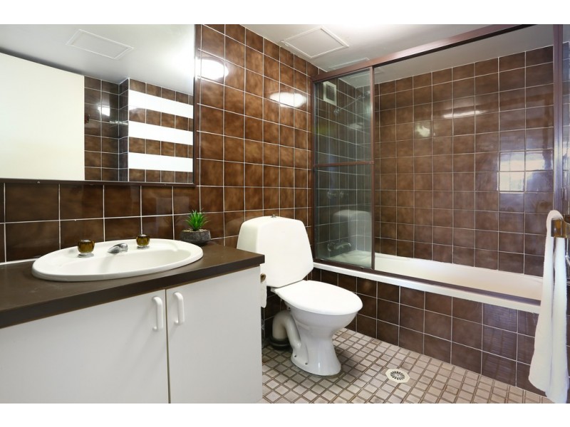 6E/10 Marine Parade ‘Huntington’, Southport QLD 4215