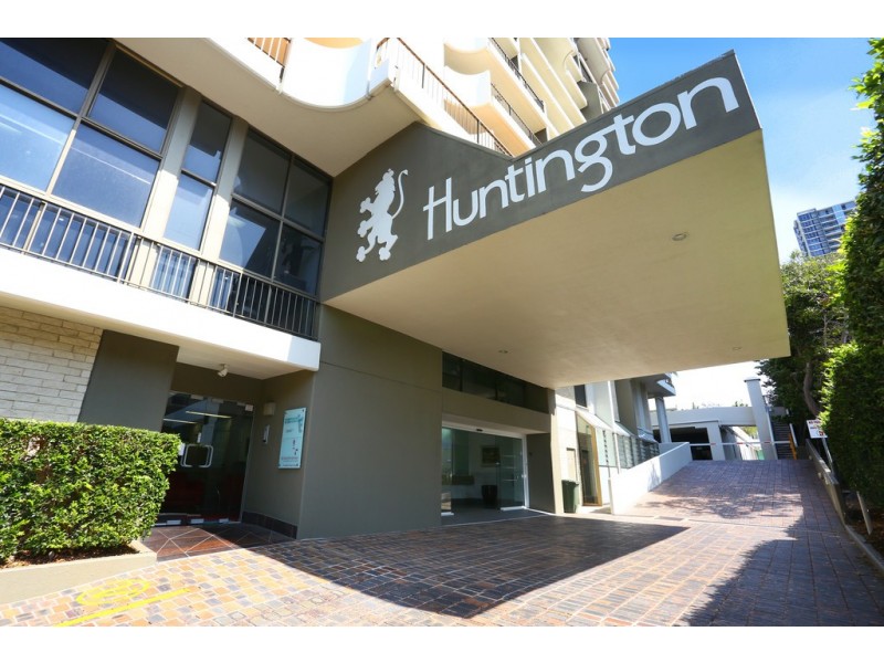6E/10 Marine Parade ‘Huntington’, Southport QLD 4215