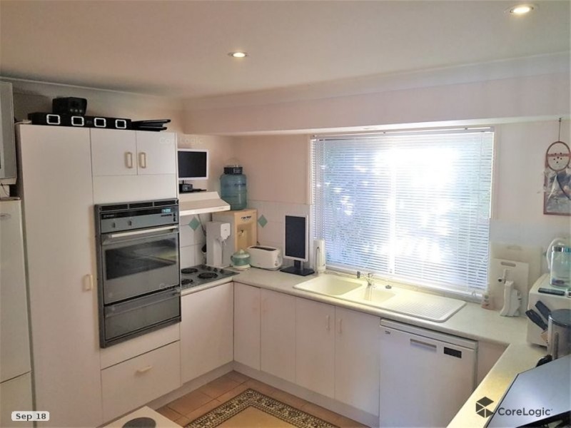 17 Inverness Way, Parkwood QLD 4214