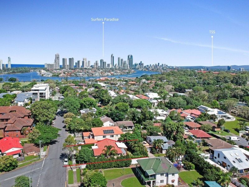 18 Chester Terrace, Southport QLD 4215