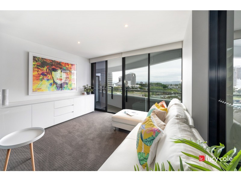 601/89 ‘The Wave’ Surf Parade, Broadbeach QLD 4218