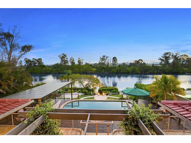 13 Riverbank Court, Ashmore QLD 4214