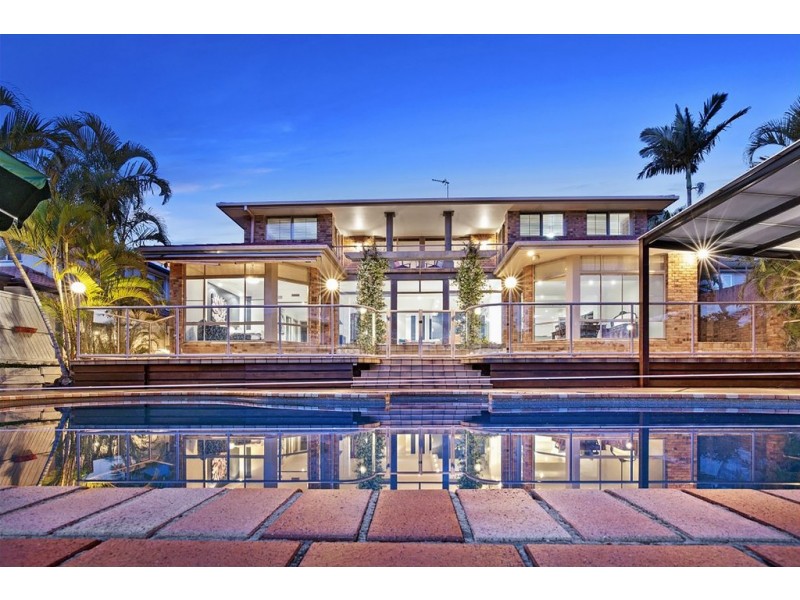 13 Riverbank Court, Ashmore QLD 4214