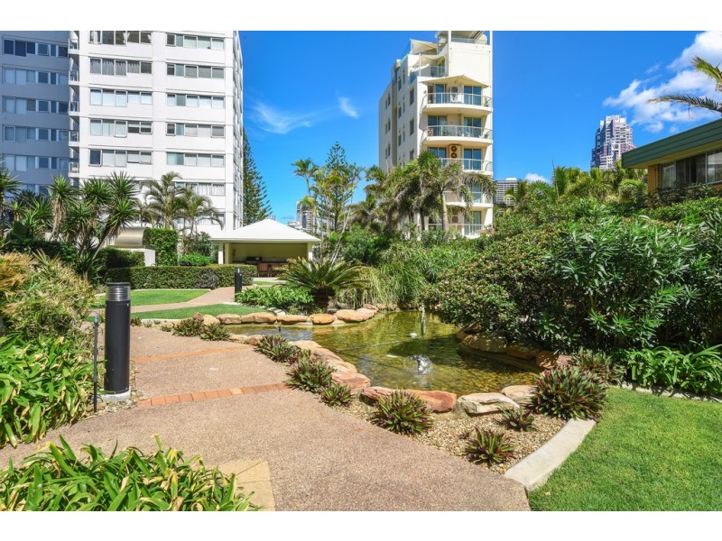 17 3510 ‘Silverpoint’, Main Beach Parade, Main Beach QLD 4217