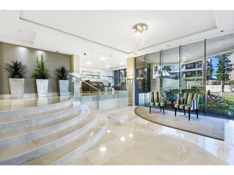 17 3510 ‘Silverpoint’, Main Beach Parade, Main Beach QLD 4217