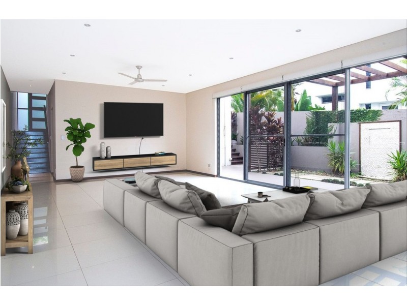 Villa 1/6025 Vista Drive, Benowa QLD 4217