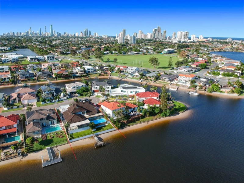 55 Cessnock Close, Mermaid Waters QLD 4218