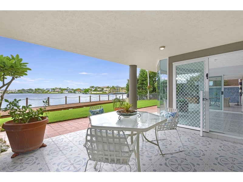 132 Port Jackson Blvd, Clear Island Waters QLD 4226