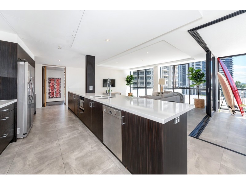 501/19 ‘Aria’ Albert Avenue, Broadbeach QLD 4218