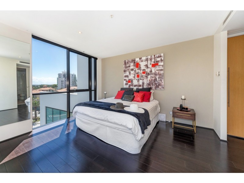 501/19 ‘Aria’ Albert Avenue, Broadbeach QLD 4218