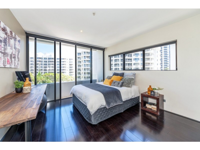 501/19 ‘Aria’ Albert Avenue, Broadbeach QLD 4218