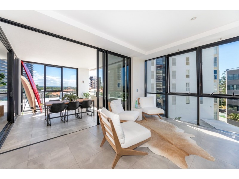 501/19 ‘Aria’ Albert Avenue, Broadbeach QLD 4218