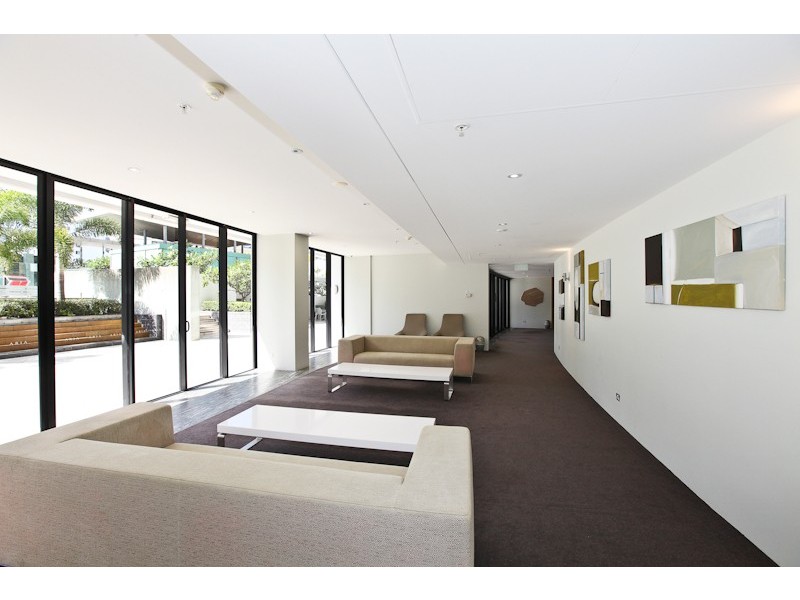 501/19 ‘Aria’ Albert Avenue, Broadbeach QLD 4218