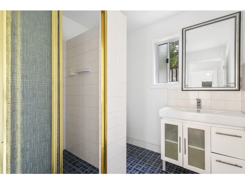 40 Karina Crescent, Broadbeach Waters QLD 4218