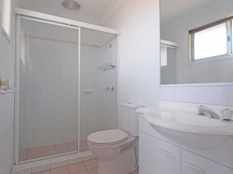 12 Harrow Court, Arundel QLD 4214