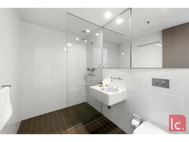 2701/159 ‘Air on Broadbeach’ Old Burleigh Road, Broadbeach QLD 4218