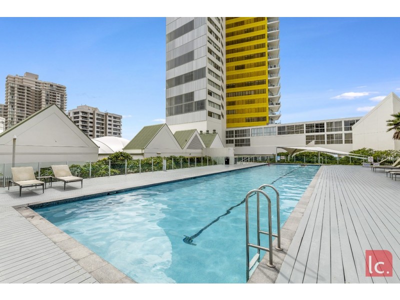 2701/159 ‘Air on Broadbeach’ Old Burleigh Road, Broadbeach QLD 4218