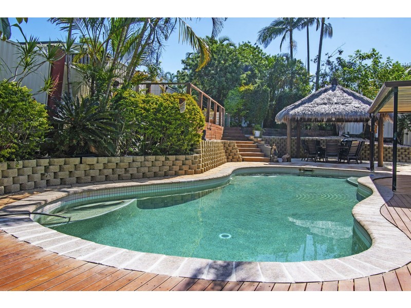 4 Coolong Court, Ashmore QLD 4214