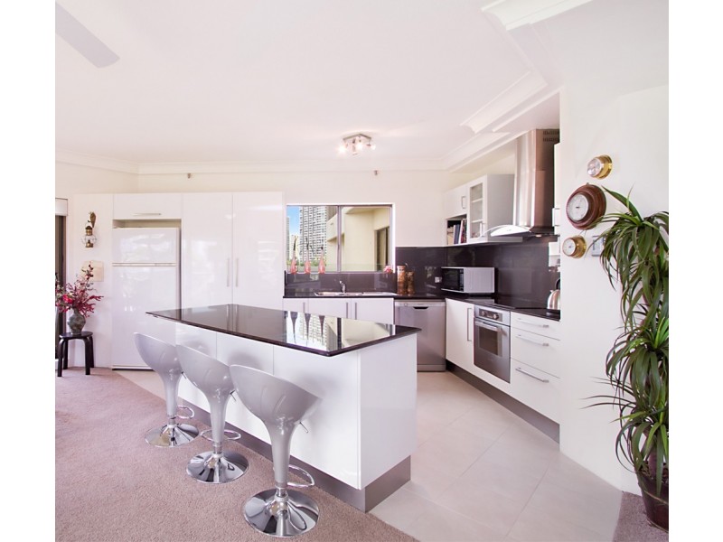 Paradise Waters QLD 4217