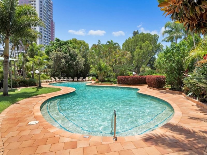 Paradise Waters QLD 4217