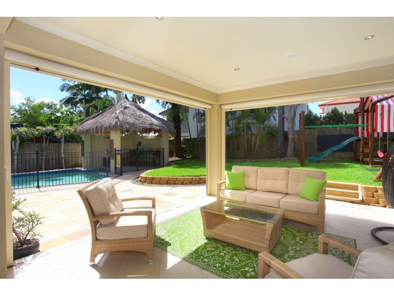 2/45 Winchester Street, Southport QLD 4215