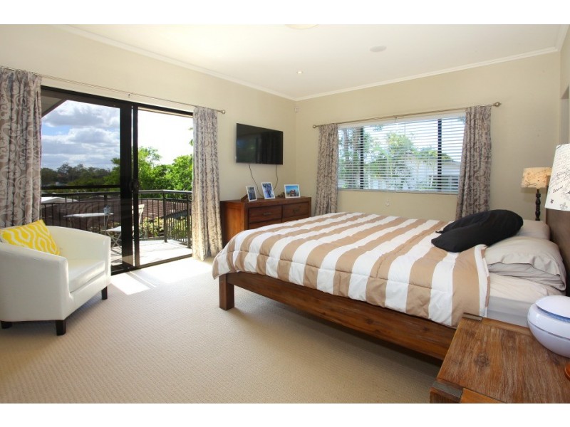2/45 Winchester Street, Southport QLD 4215