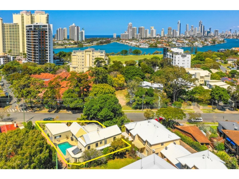 36 Bauer Street, Southport QLD 4215