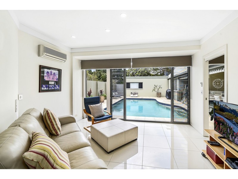 36 Bauer Street, Southport QLD 4215