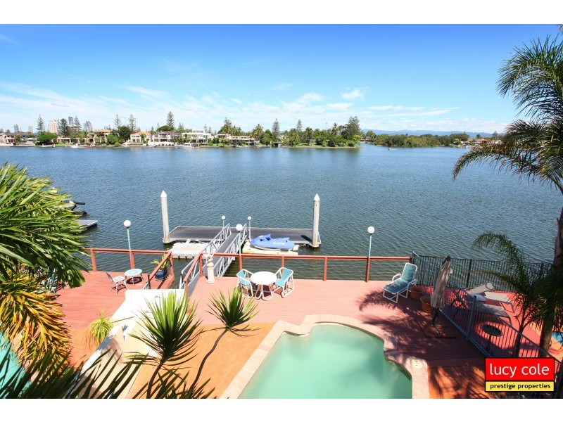 2/12 Sunset Blvd, Surfers Paradise QLD 4217