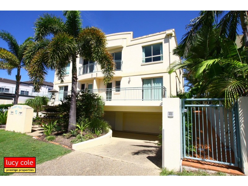 2/12 Sunset Blvd, Surfers Paradise QLD 4217