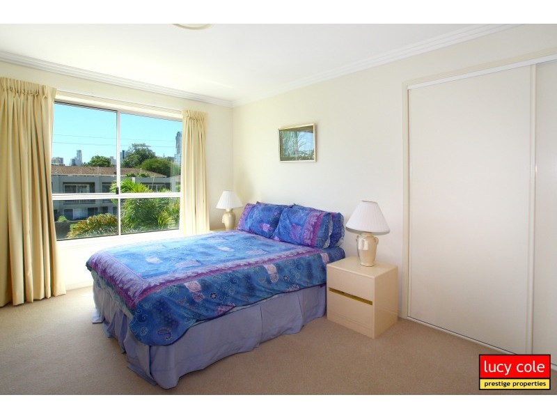 2/12 Sunset Blvd, Surfers Paradise QLD 4217