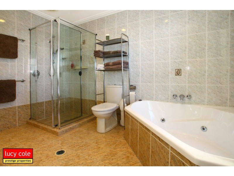 2/12 Sunset Blvd, Surfers Paradise QLD 4217