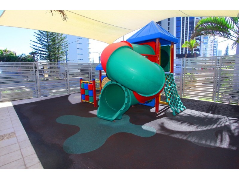 1J/150 ‘Hi Surf’ The Esplanade, Surfers Paradise QLD 4217