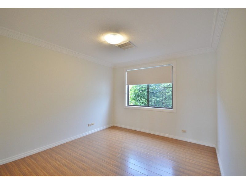 22 Binda Place, Bundall QLD 4217