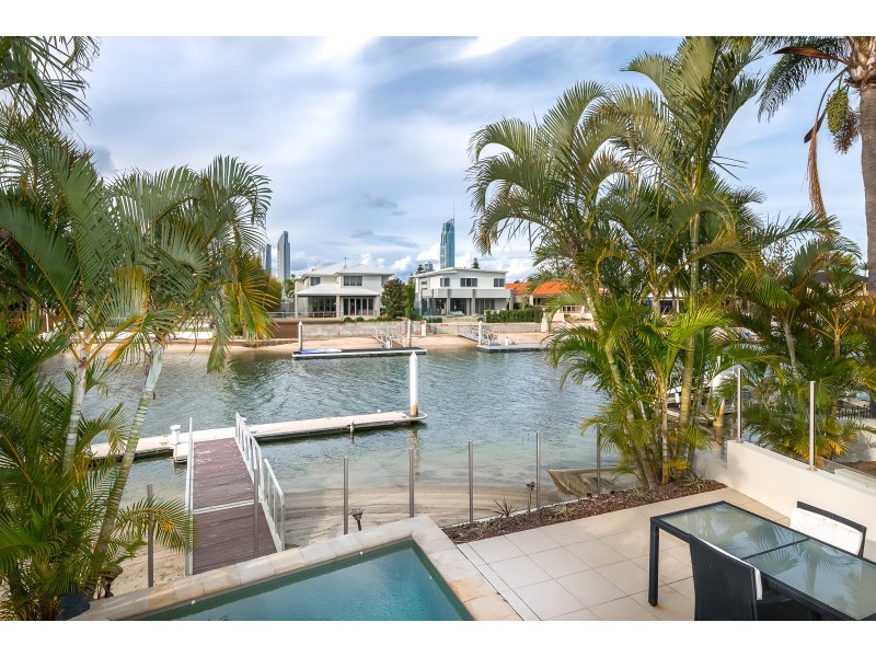 4/15A Vespa Crescent, Surfers Paradise QLD 4217