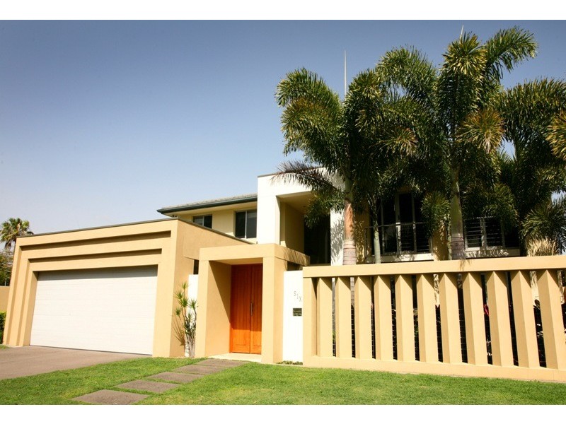 6 Biggs Place, Southport QLD 4215