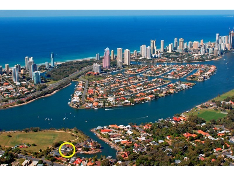 6 Biggs Place, Southport QLD 4215