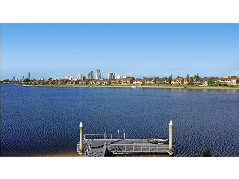 13 Intrepid Drive, Mermaid Waters QLD 4218