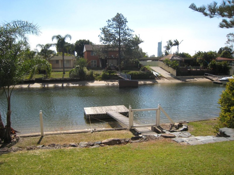 53 Kalimna Drive, Broadbeach Waters QLD 4218