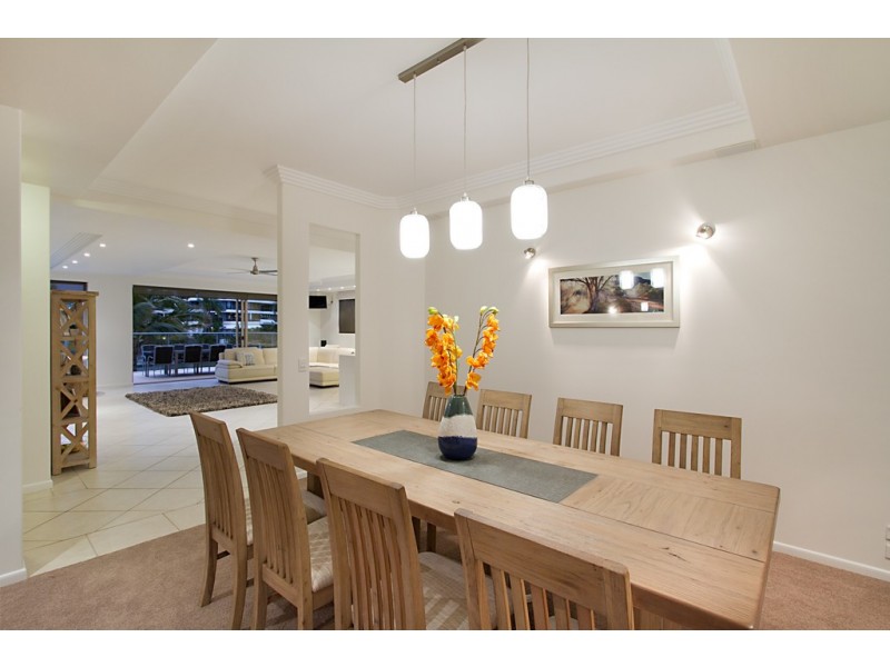17 Neptune Court, Paradise Waters QLD 4217
