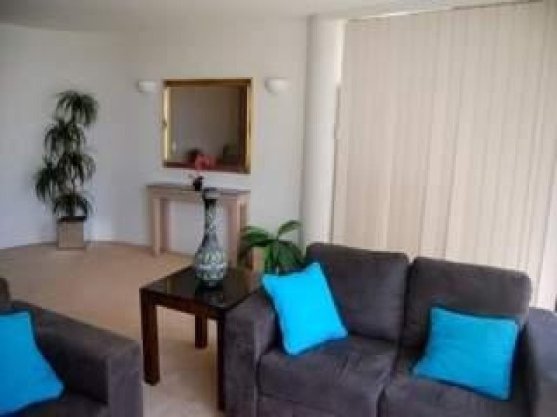 2A/18 Aubrey Street, Surfers Paradise QLD 4217