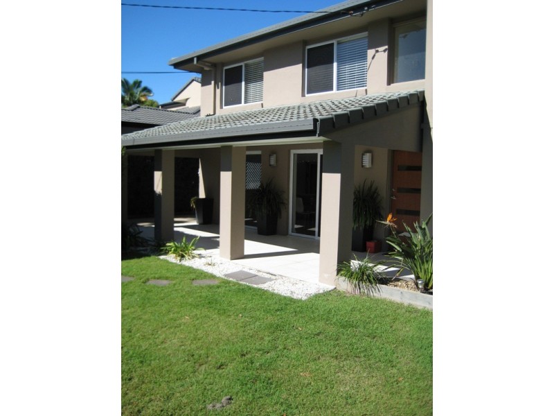 28 Yacht Street, Southport QLD 4215