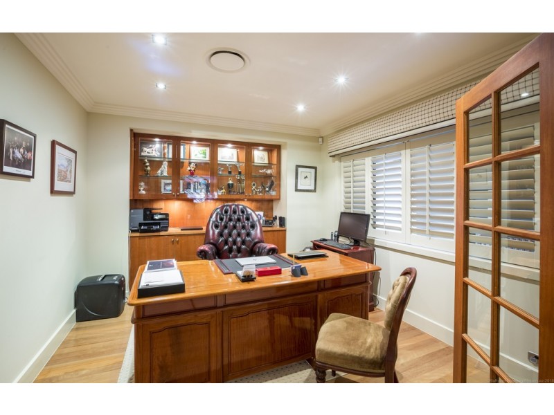 35 Norseman Court, Paradise Waters QLD 4217