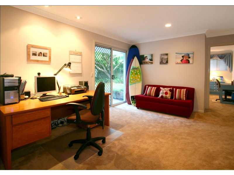 6a Charlton Street, Southport QLD 4215