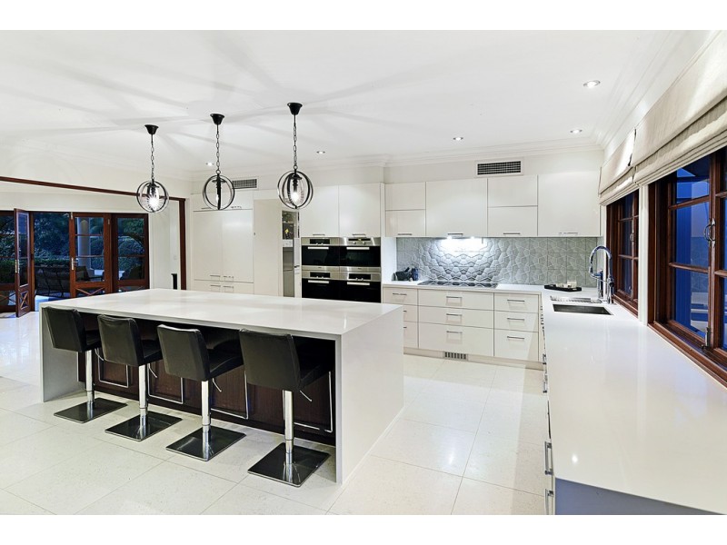 83/40 Cotlew Street East, Southport QLD 4215