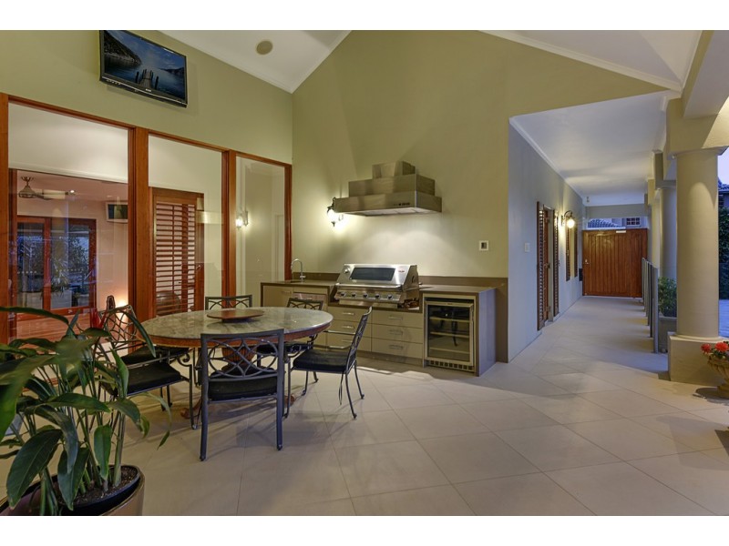 83/40 Cotlew Street East, Southport QLD 4215