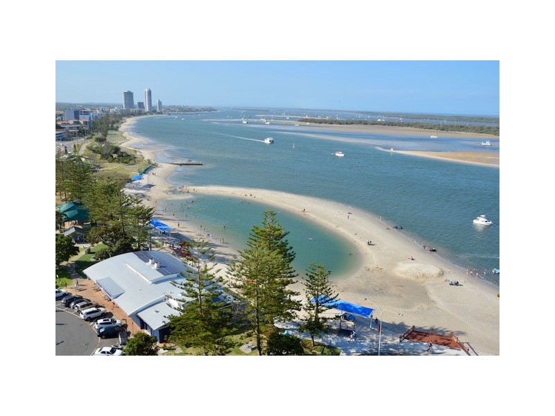 1302/360 ‘THE GRAND” Marine Parade, Labrador QLD 4215