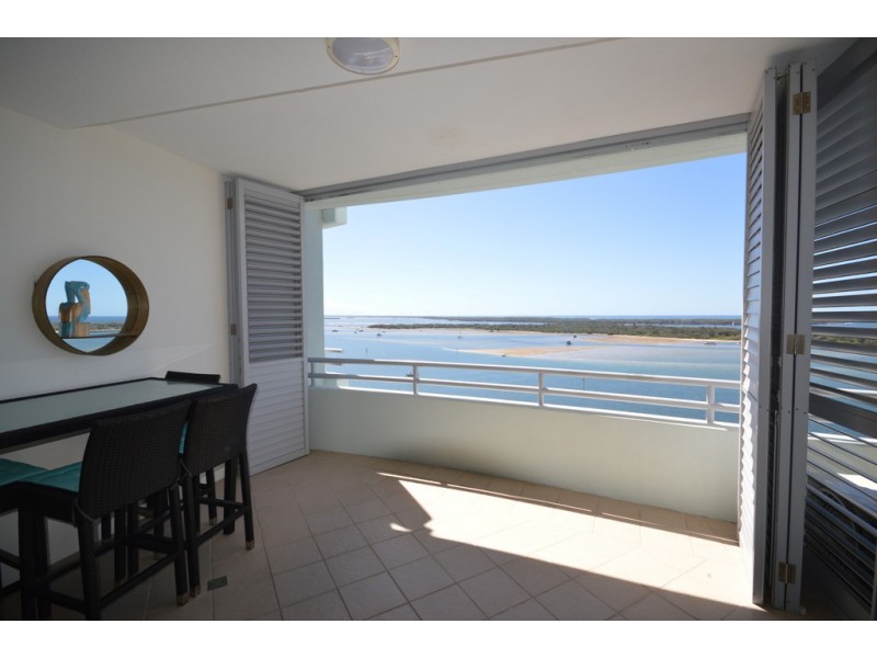 1302/360 ‘THE GRAND” Marine Parade, Labrador QLD 4215