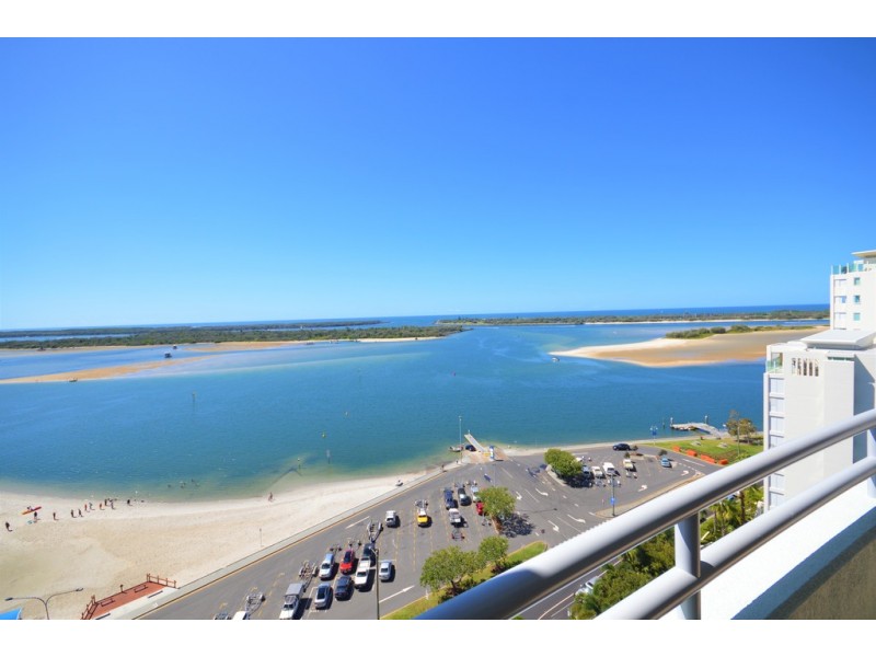 1302/360 ‘THE GRAND” Marine Parade, Labrador QLD 4215