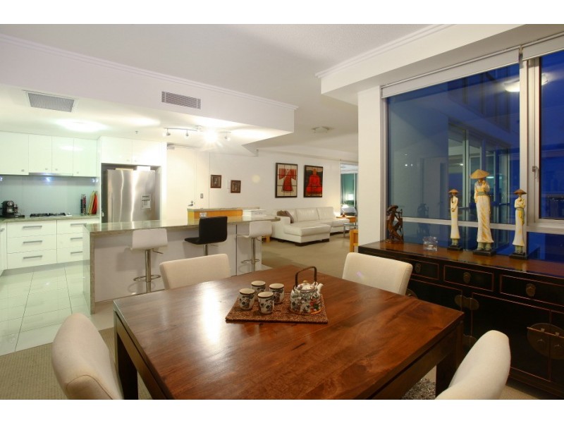 1207/300 ‘Aqua’ Marine Parade, Labrador QLD 4215